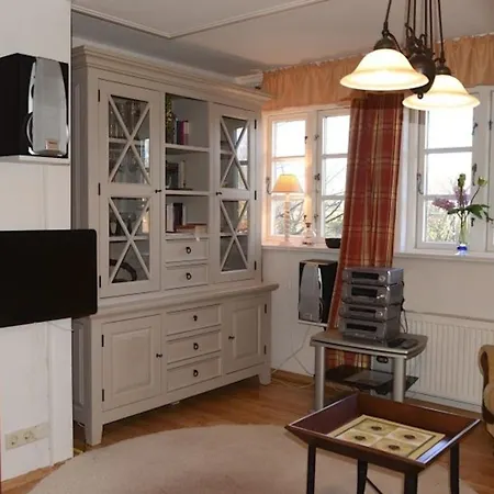 Ferien Unterm Reetdach Whg 03 아파트