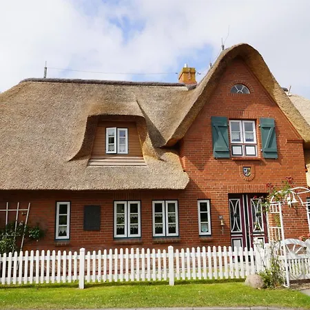 Ferien Unterm Reetdach Whg 03 *